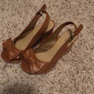 Brown Wedges